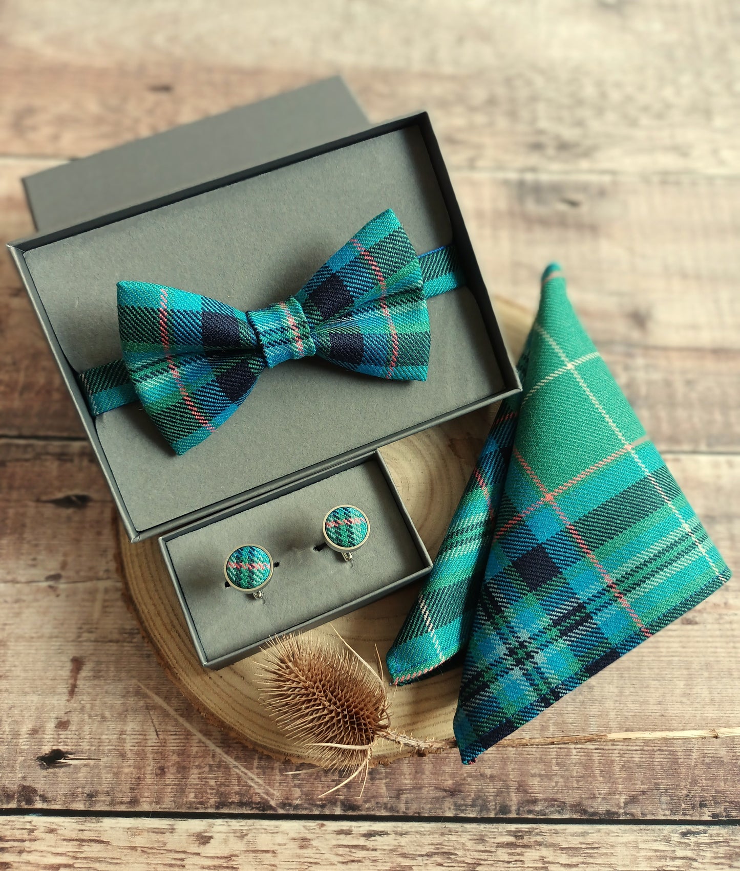 Isle of Eriskay Tartan Bowtie